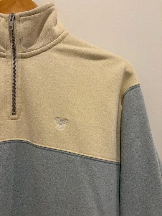 TNA Two-Tone Quarter-Zip Fleece Pullover - Cream & Light Blue - Picture 2 of 6